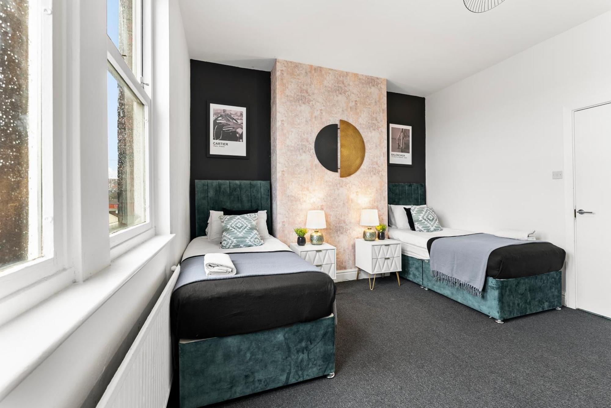 Apartament 20 Percent Off! Stylish Sheffield Abode Sleeps 12 Zewnętrze zdjęcie